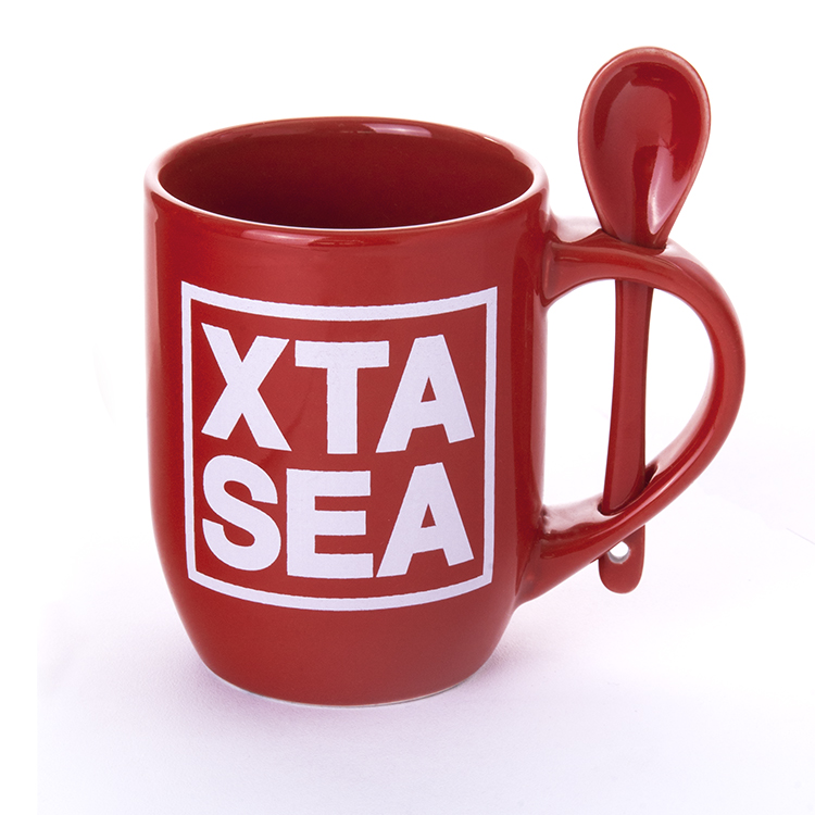 Taza roja